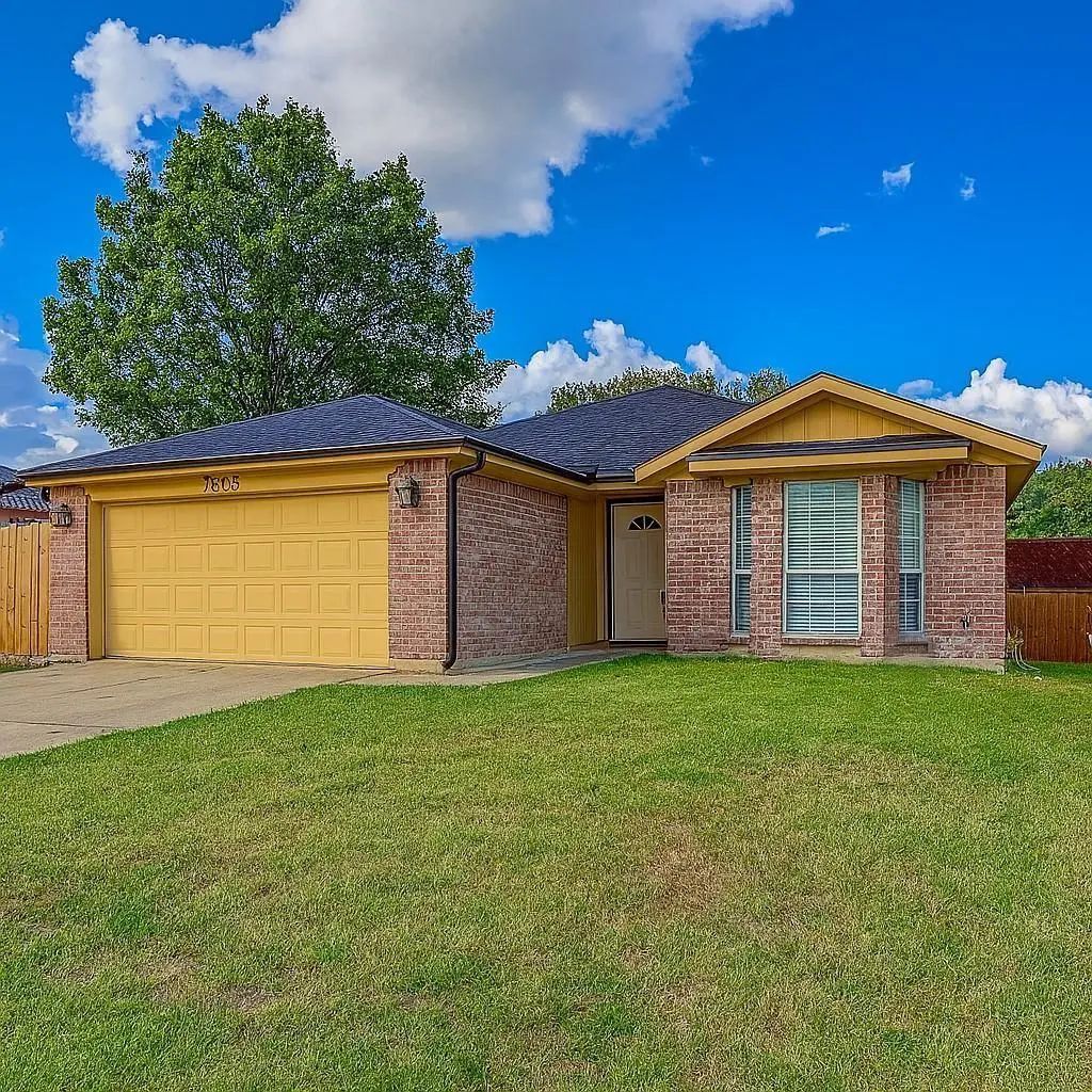 4055 Tulip Tree Drive, Fort Worth