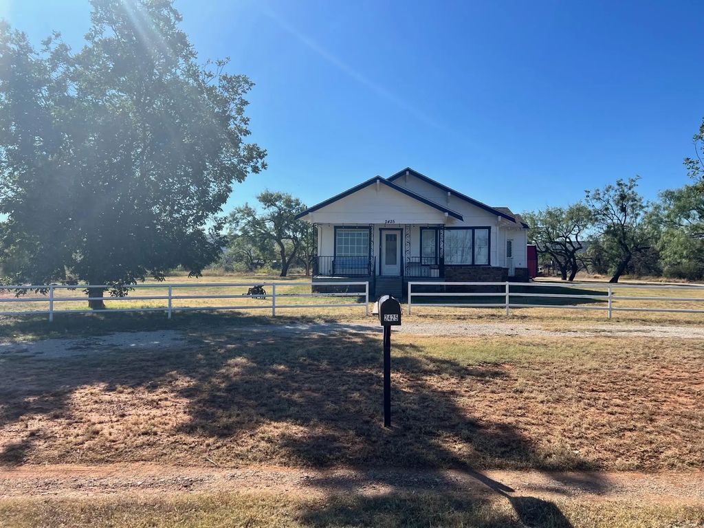 2425 Braune Road, Abilene