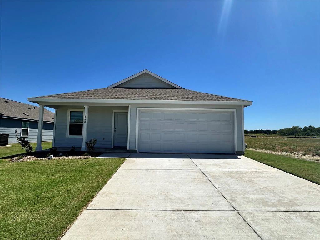 3800 Chambray Drive, Sherman