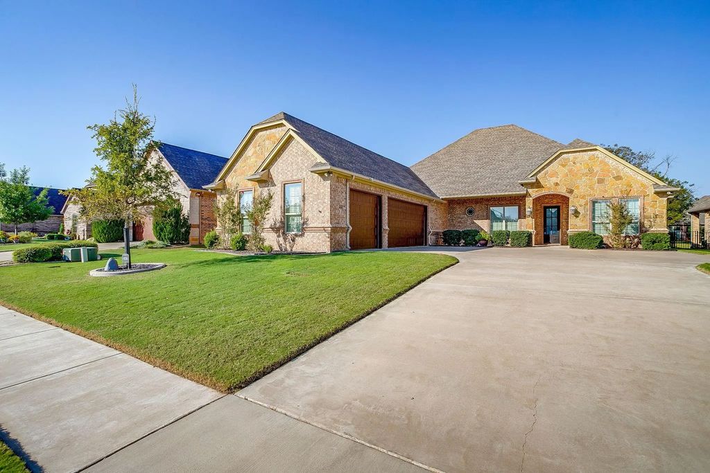 6106 Browning Court, Granbury