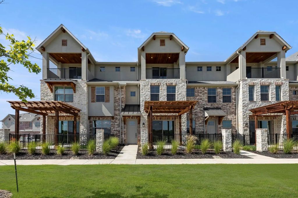 1221 Armstrong, The Colony