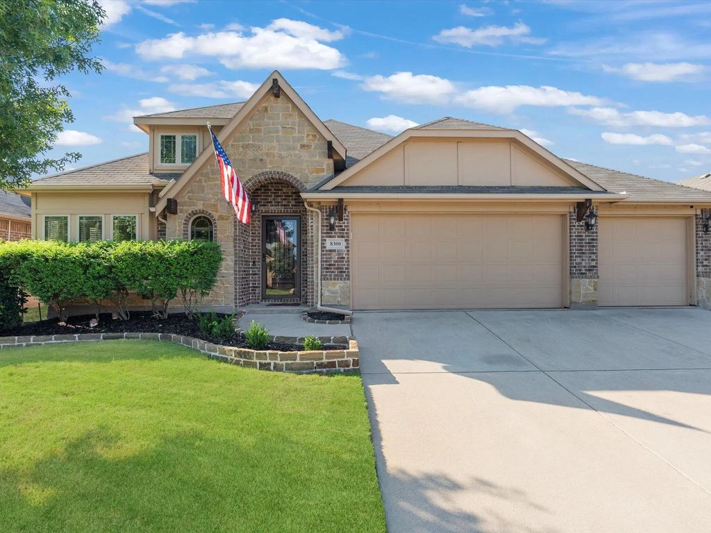 8300 Bonanza Street, Aubrey