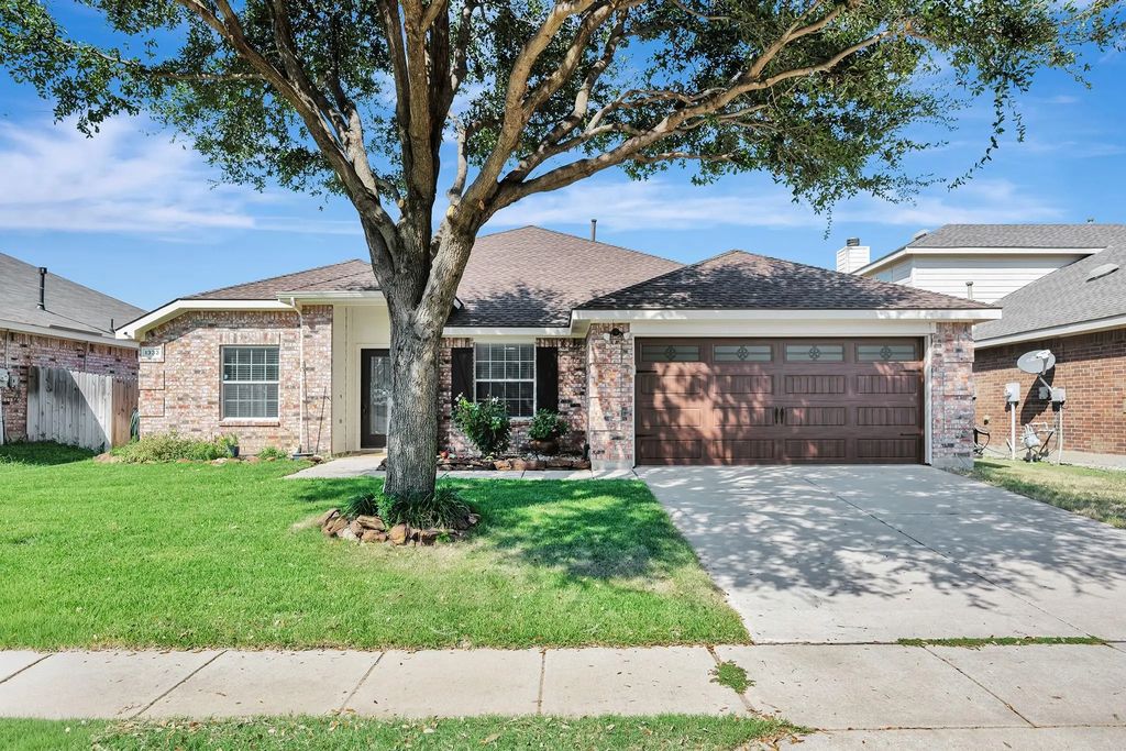 1333 Missionary Ridge Trail, Fort Worth