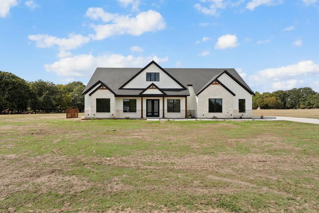 3210 Neola Road, Greenville