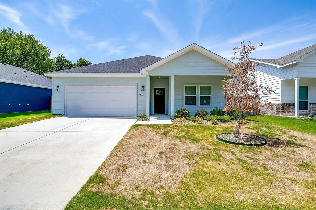 801 Stamps Avenue, Fort Worth