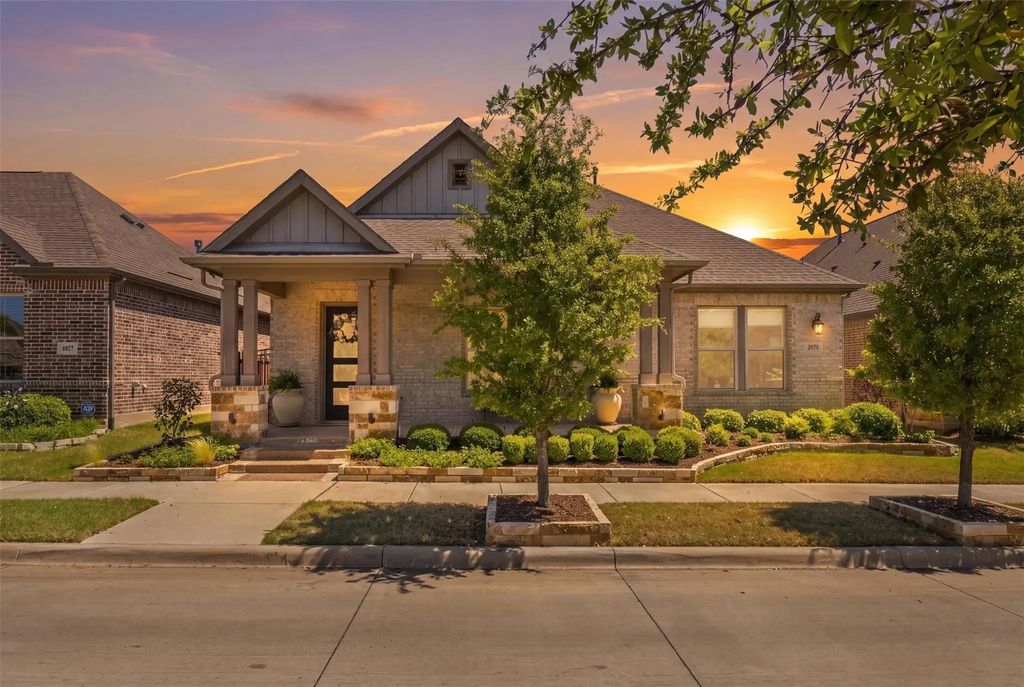 4825 Beaver Creek Drive, Arlington