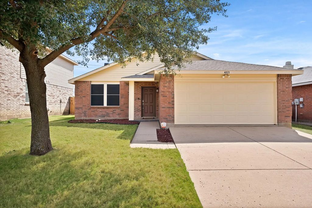 4021 German Pointer Way, Fort Worth