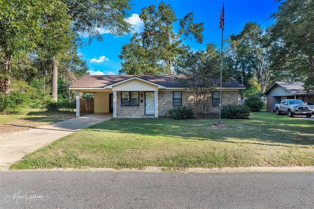 2610 Lola Lane, Shreveport