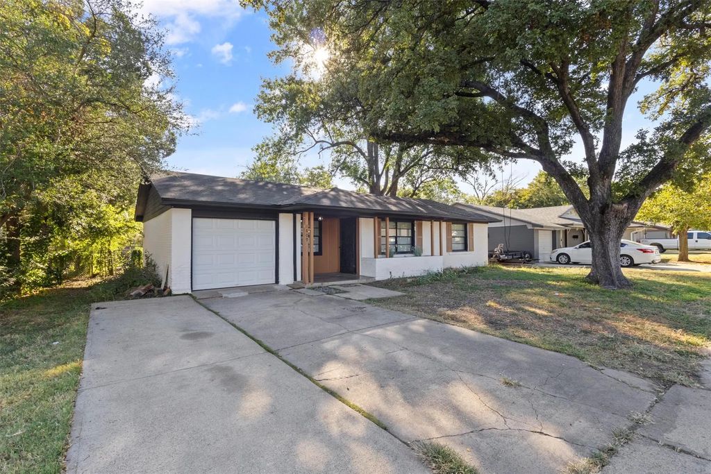 1809 Balla Way, Grand Prairie