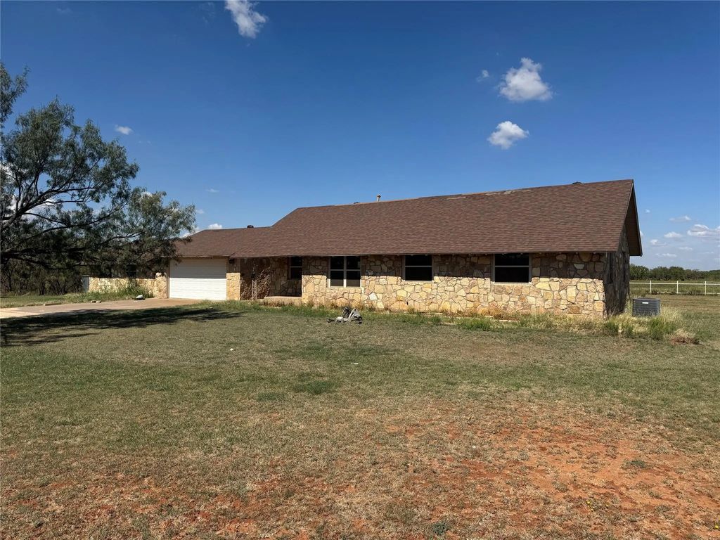 426 Neas Road, Abilene