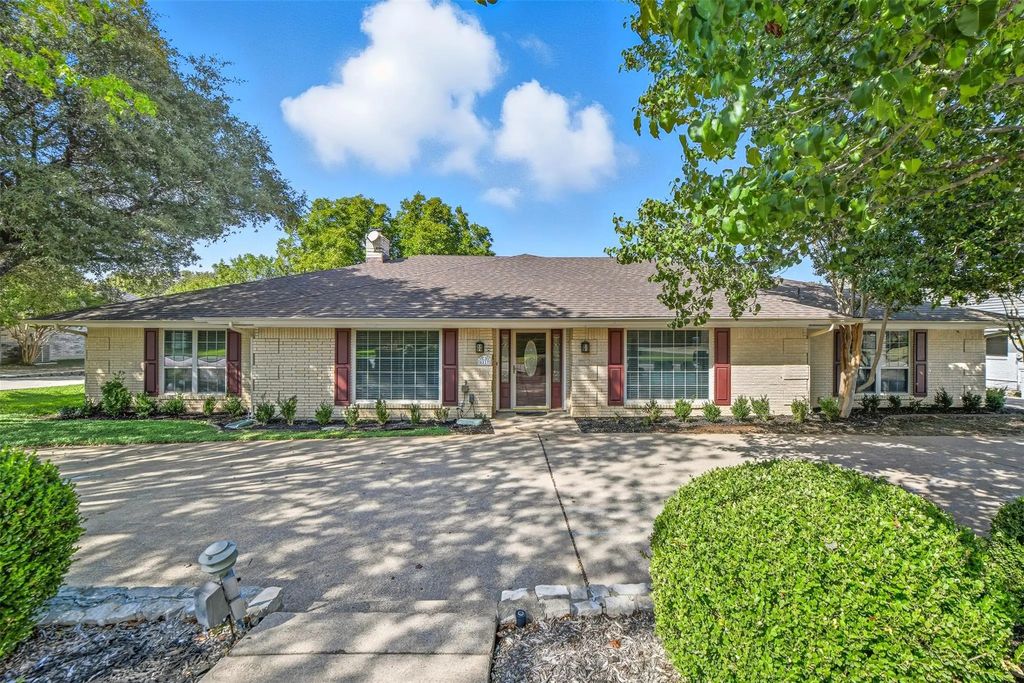 6117 Lantana Lane, Fort Worth