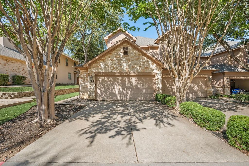 609 Rosemead Drive, Euless
