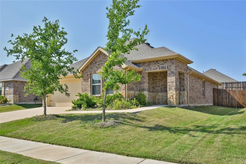 604 Calm Springs Drive, Princeton