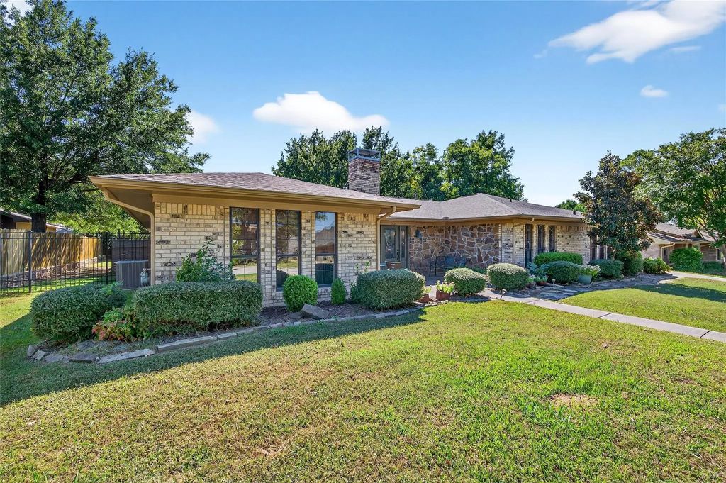 1610 Idlewood Drive, Sherman