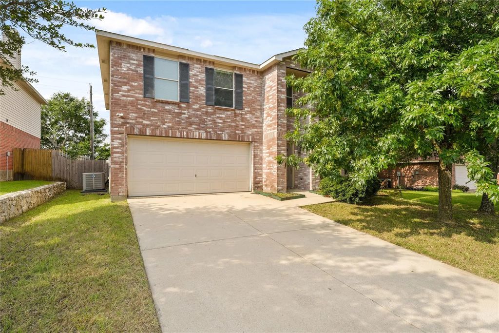 2305 Brinlee Branch Lane, McKinney