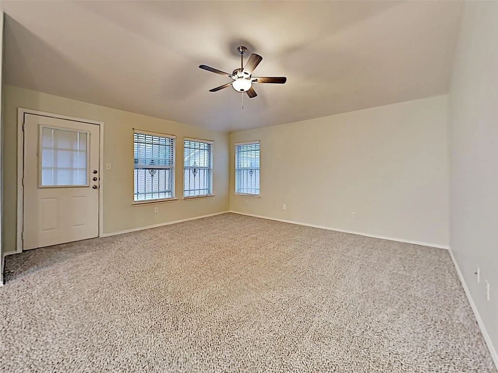 1602 Canary Island Court, Dallas
