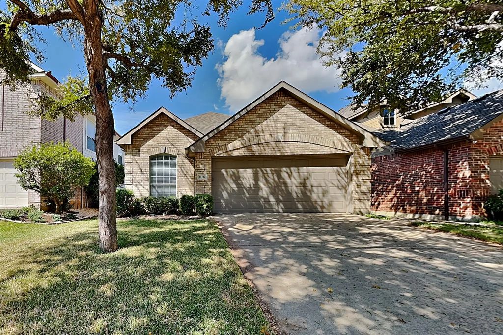 11713 Latania Lane, Fort Worth