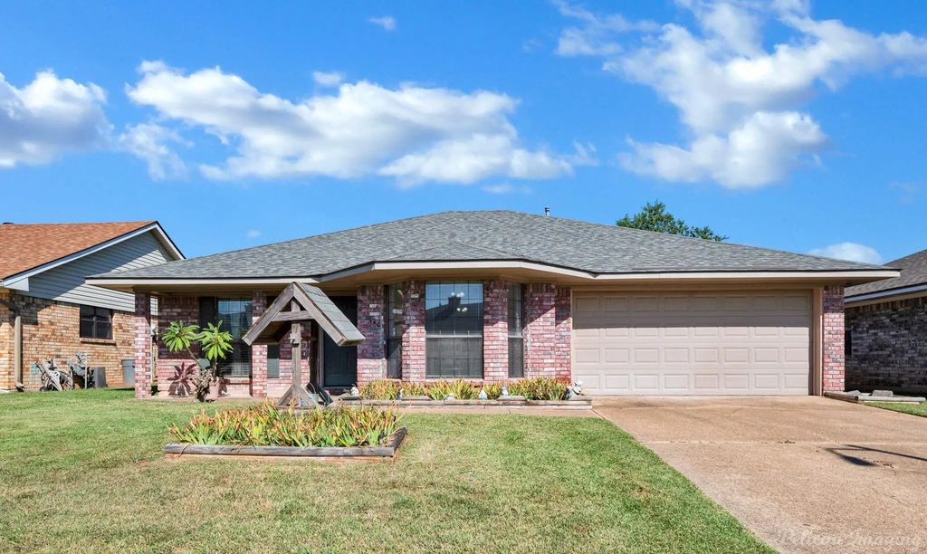1817 Andy Circle, Bossier City
