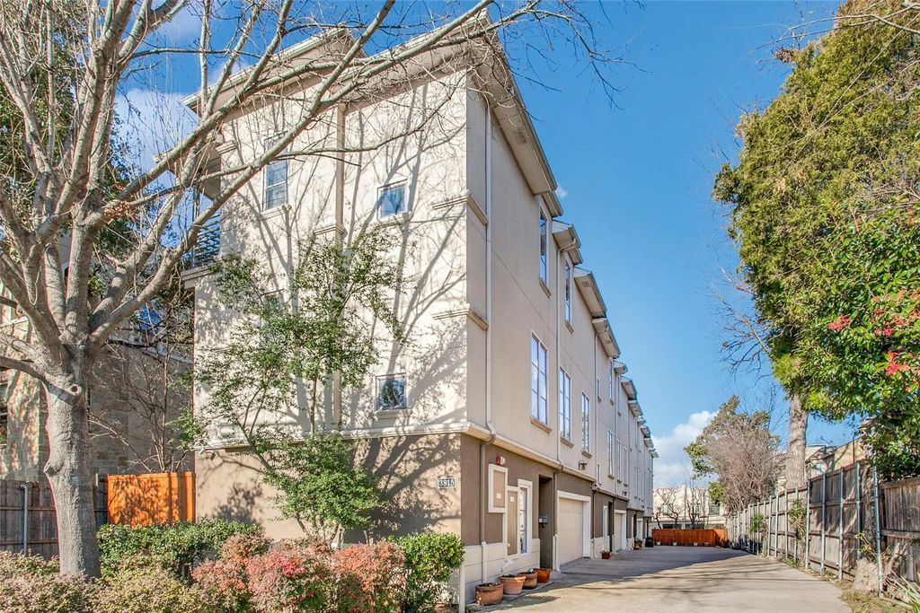 3915 Cole Avenue 1, Dallas
