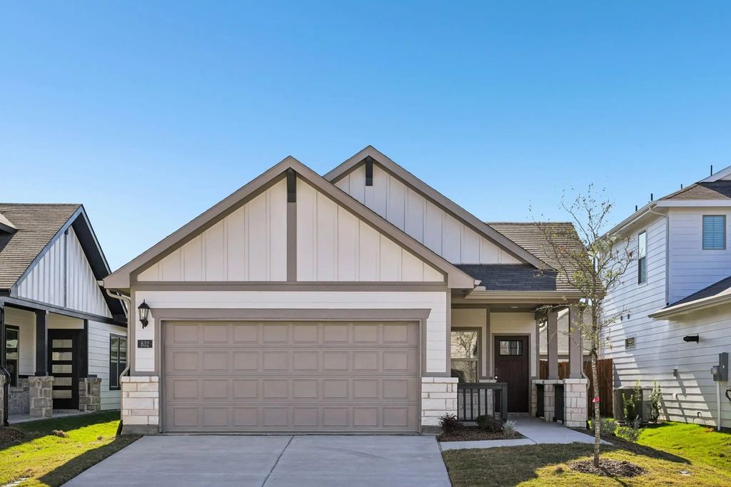 832 Sunflower Road, Lavon