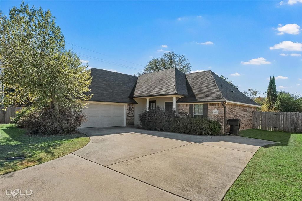 2002 General Jackson Place, Bossier City