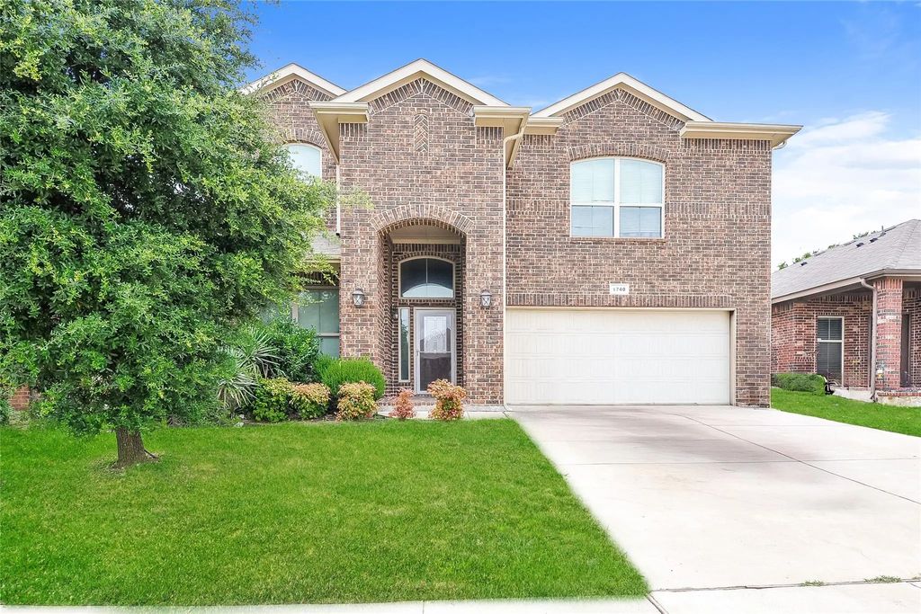 1740 Kachina Lodge Road, Fort Worth