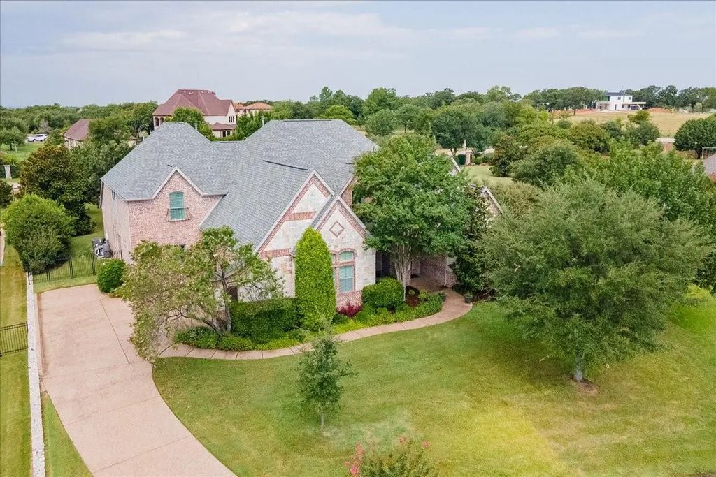 5516 Lake Geneva Court, Flower Mound
