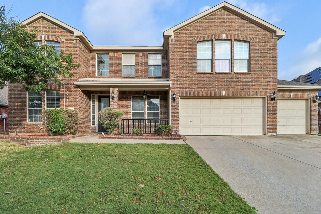 5410 Vicksburg Drive, Arlington