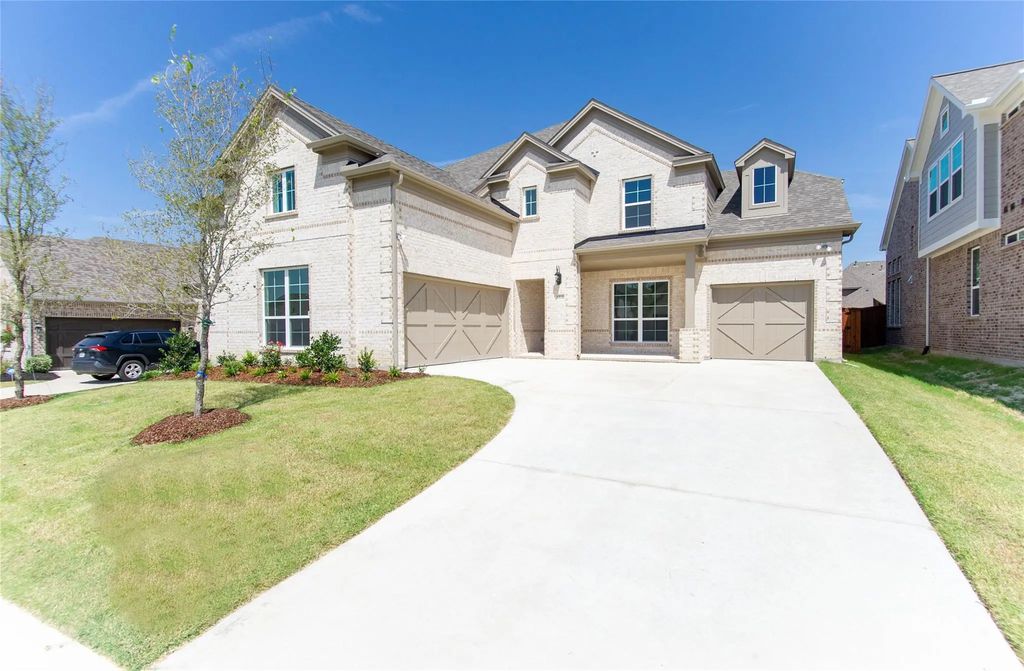 1010 Hunters Creek Drive, Rockwall