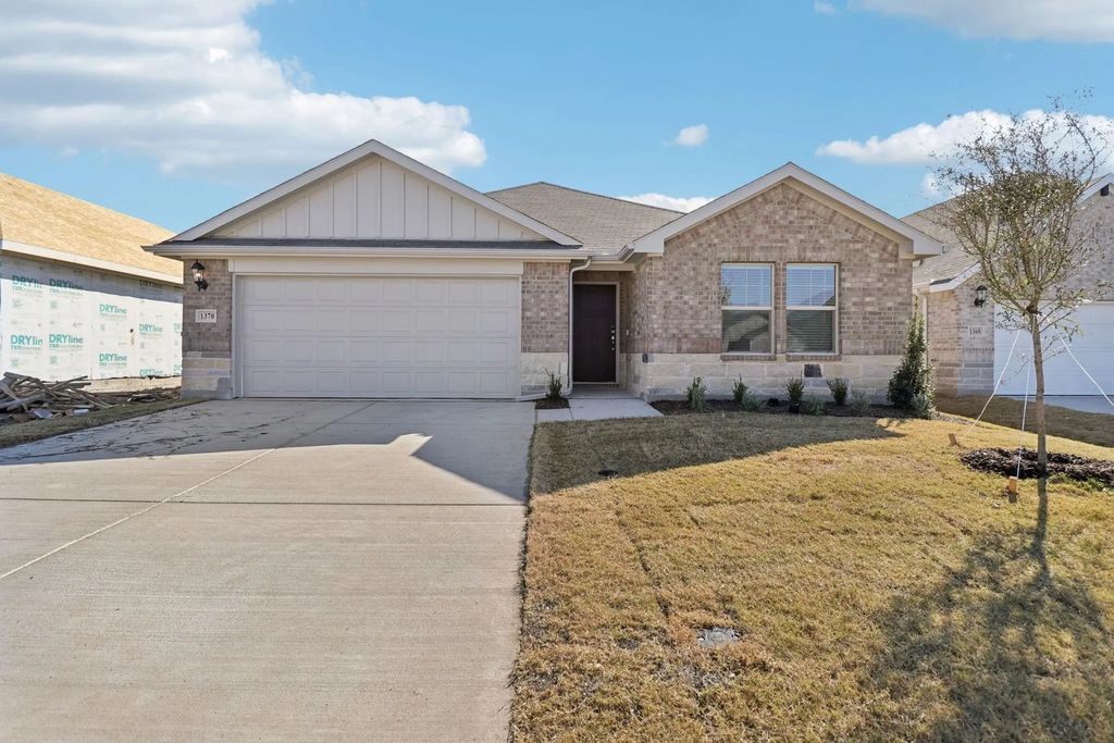 1370 Los Olmos Lane, Crandall