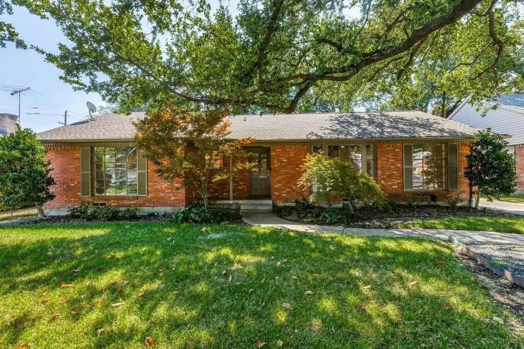 6344 Town Hill Lane, Dallas