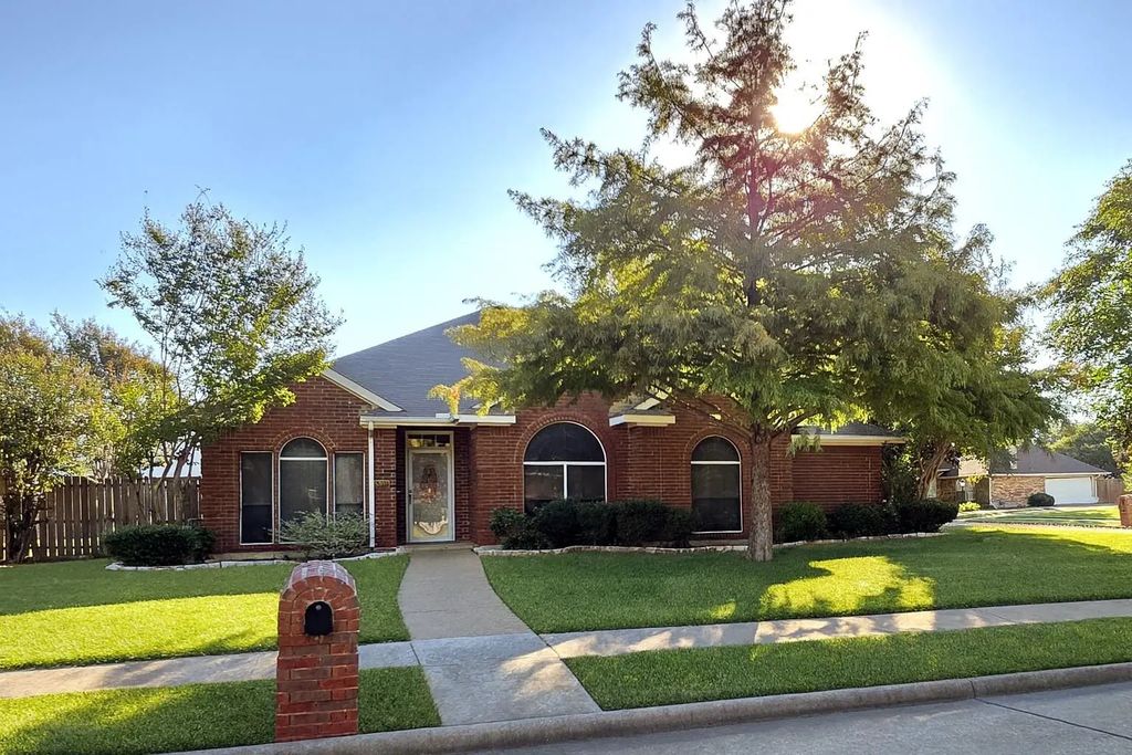 5302 Lynn Court, Rowlett