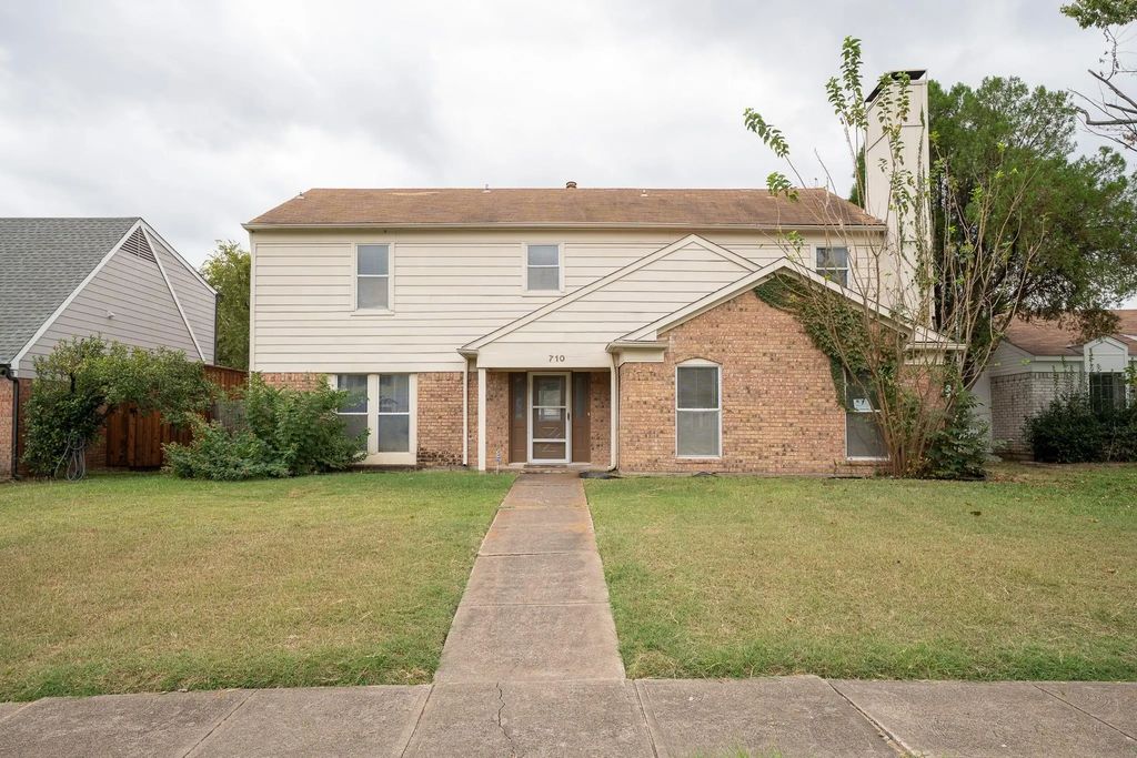 710 Pyramid Drive, Garland