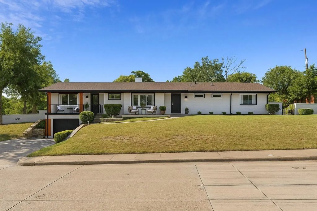 1603 Bonnie View Road, Dallas