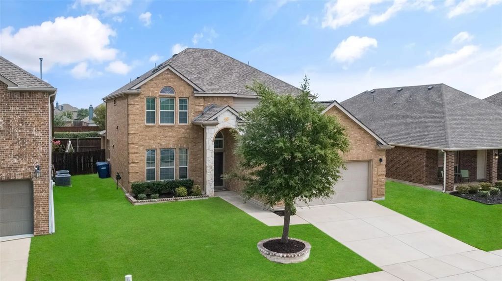 409 Rustic Oak Lane, McKinney