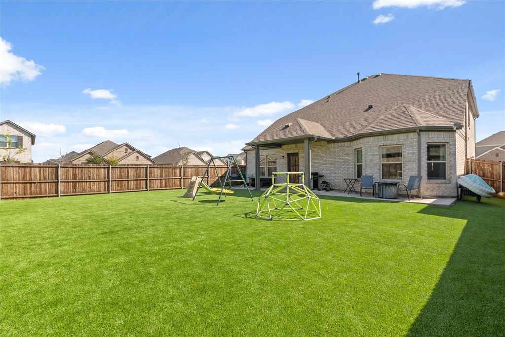 7600 Poplar Drive, Argyle