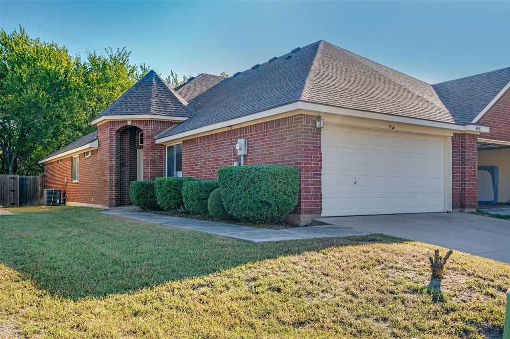 4051 Cottage Park Court, Arlington