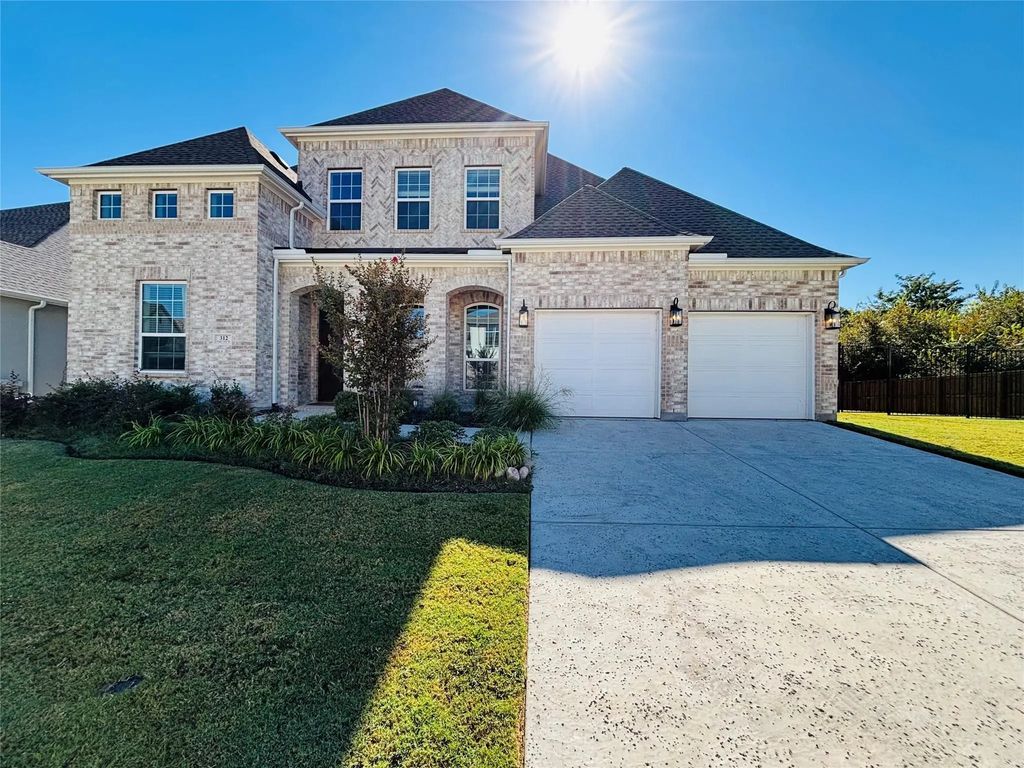312 Fema Valle Drive, McKinney