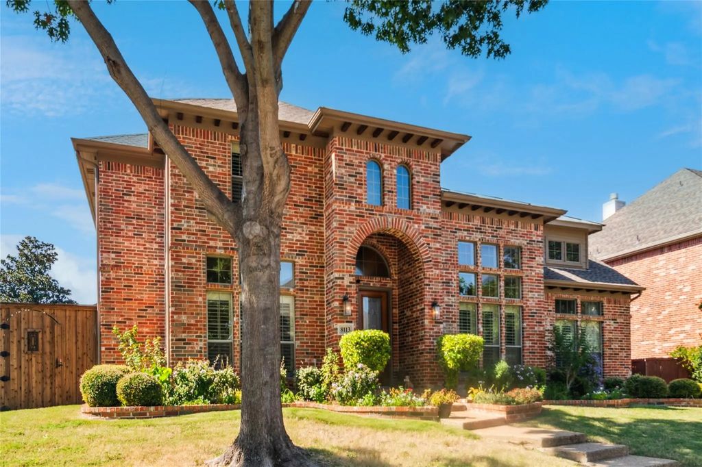 8113 Sutherland Lane, Plano
