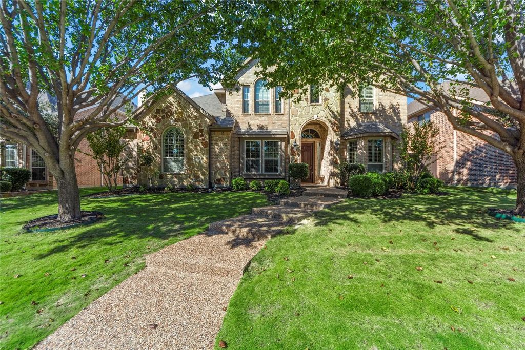 1016 Hot Springs Drive, Allen