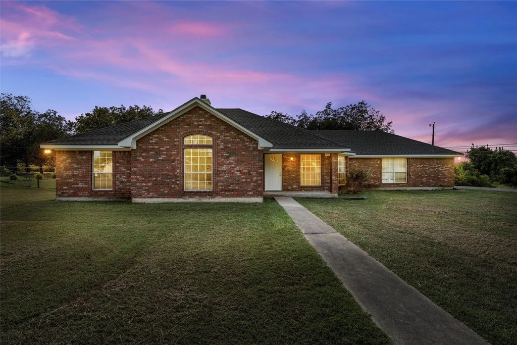 601 Christina Drive, Robinson