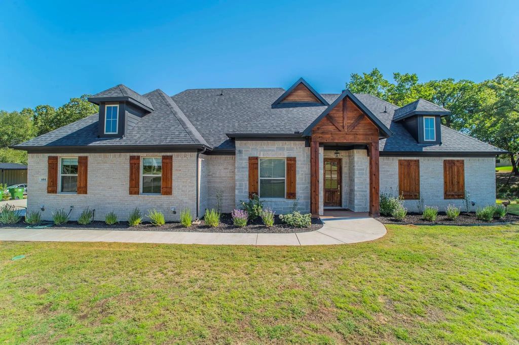 604 Shady Pond Lane, Reno