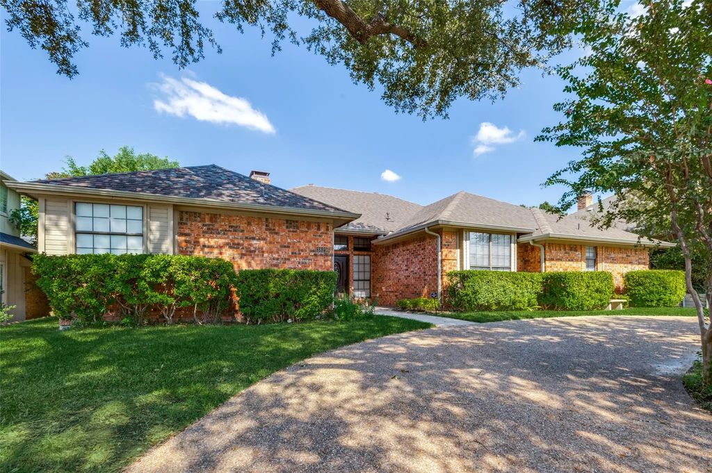 3829 Kelly Boulevard, Carrollton
