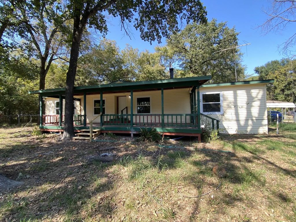144 Van Horn Drive, Mabank