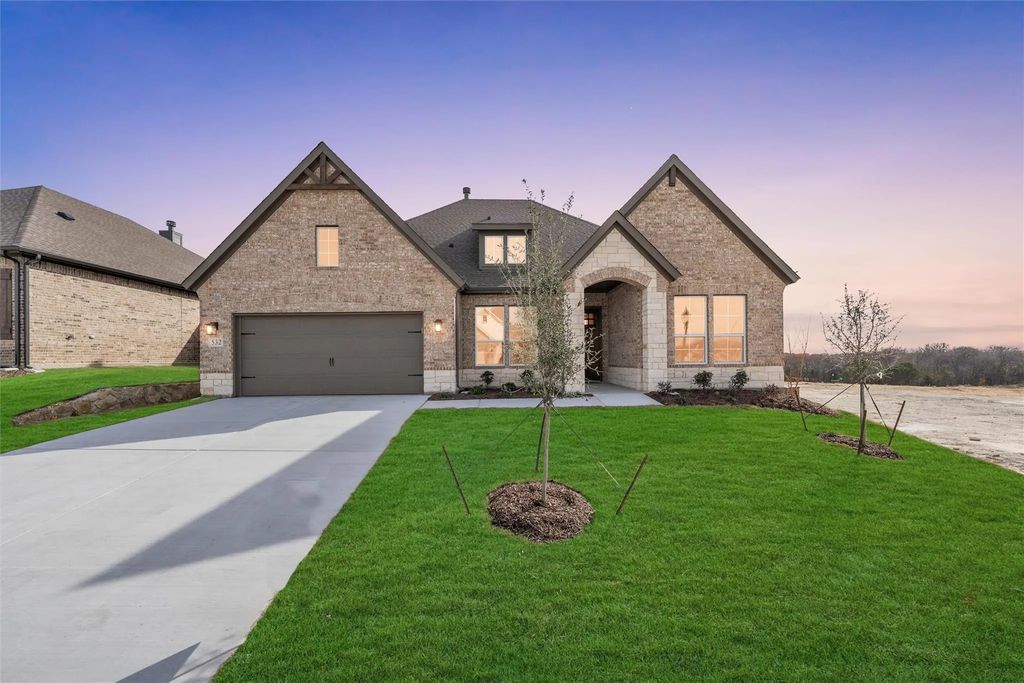 532 Mitchell Boulevard, Weatherford