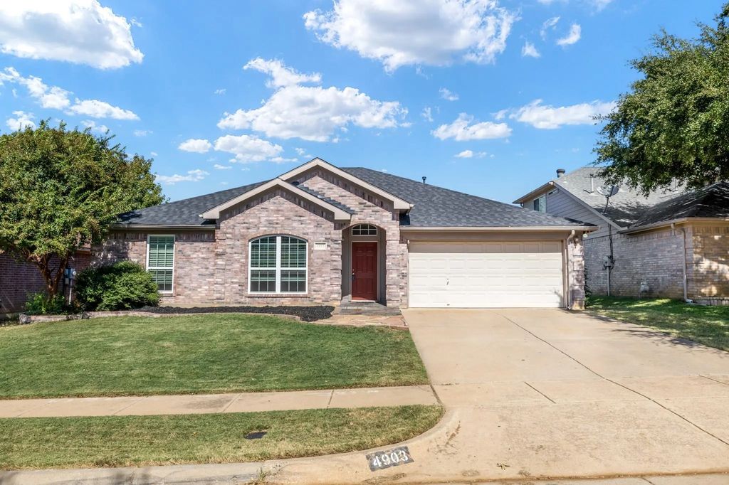 4903 Vaquero Drive, Arlington