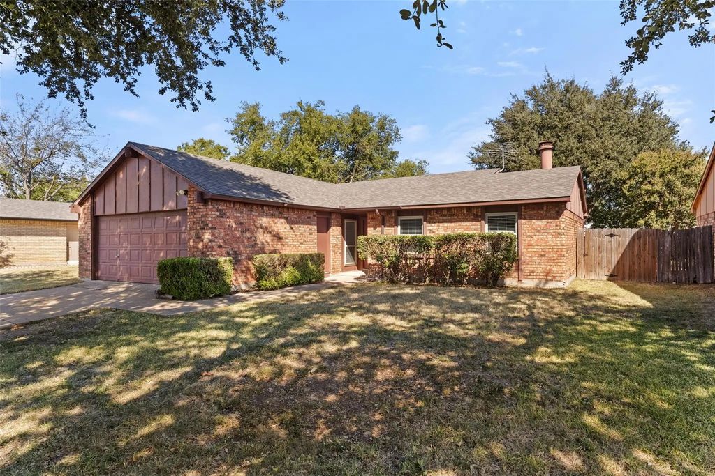 4037 Engleman Street, Fort Worth