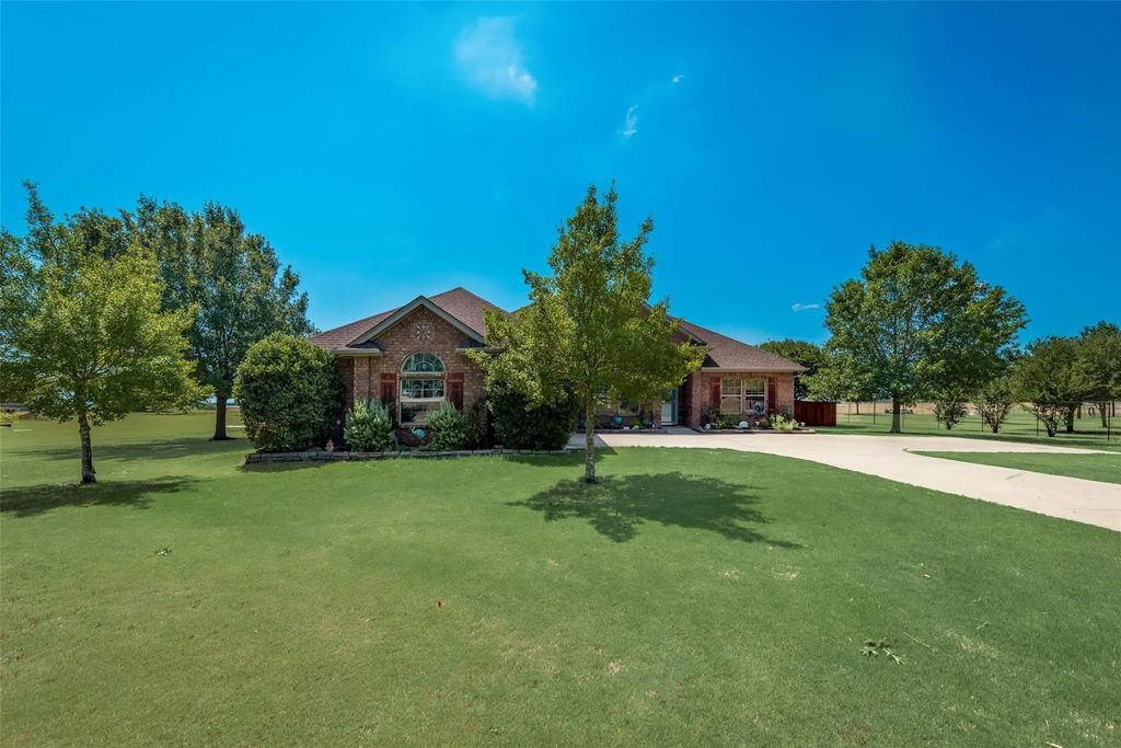 4124 Fm 813, Waxahachie