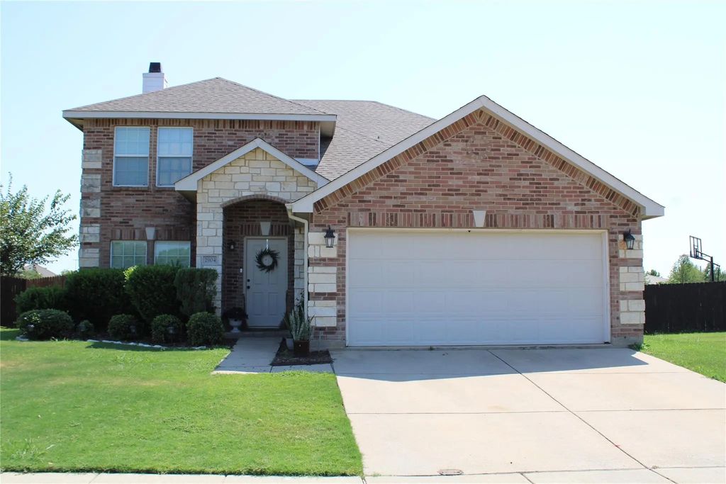 2904 Groveland Court, Denton