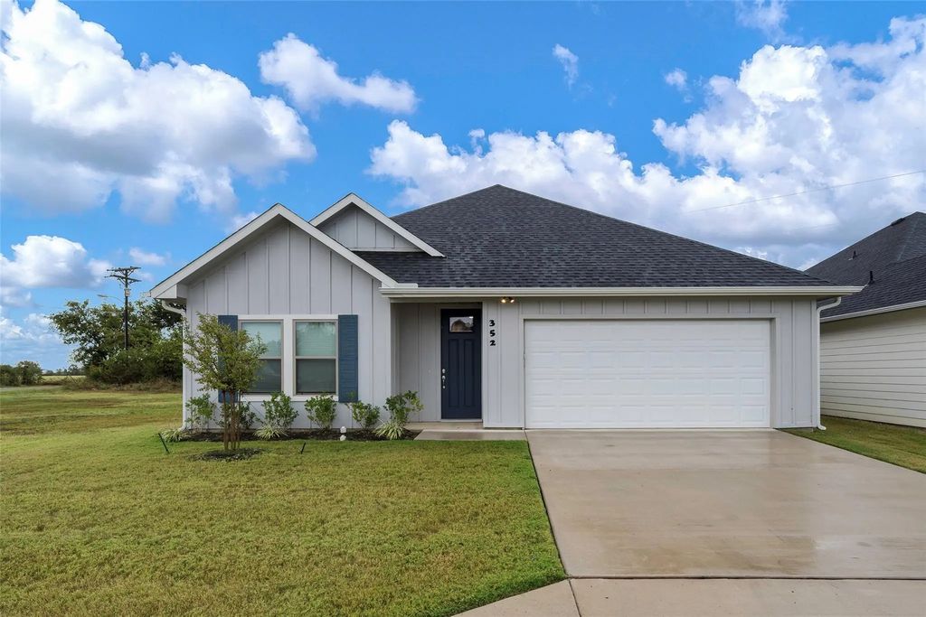 352 Preston Road, Mabank